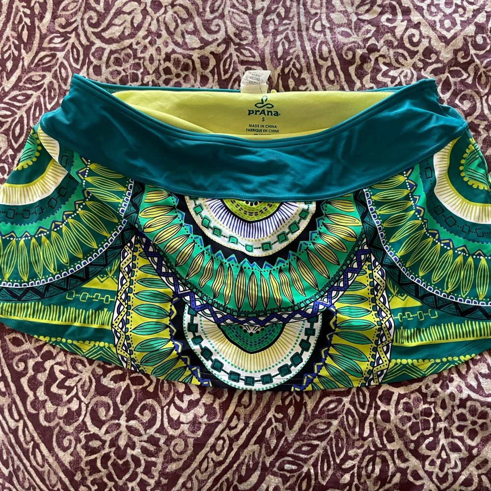 Prana Teal and Yellow Patterned Skirt